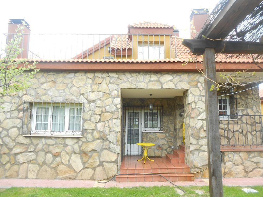 En Casa De Carlos Ортигоса-дель-Монте Экстерьер фото